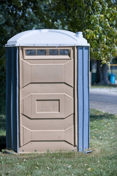 Best Luxury portable toilet rental  in River Oaks, TX